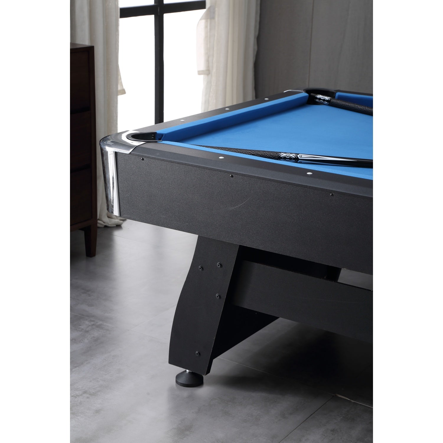 8FT Bowen Pool Table
