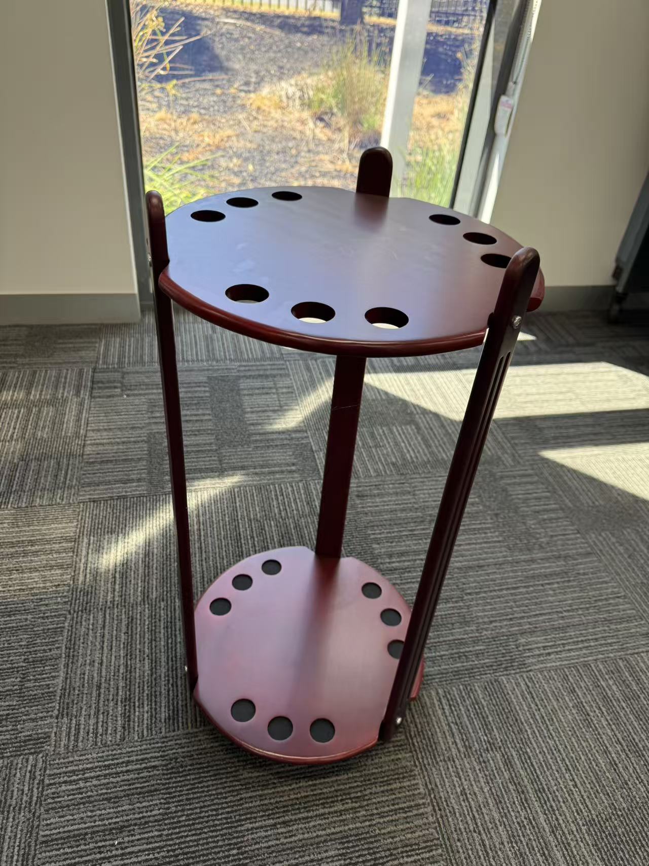 Pool Table Cue Rack Display 1